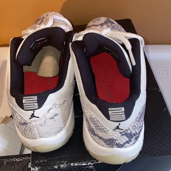 Retro bone 11 - Picture 3 of 4